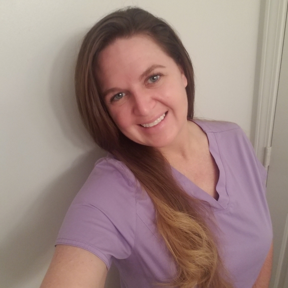 Meet your Posher, Jessica - Picture 6 of 6